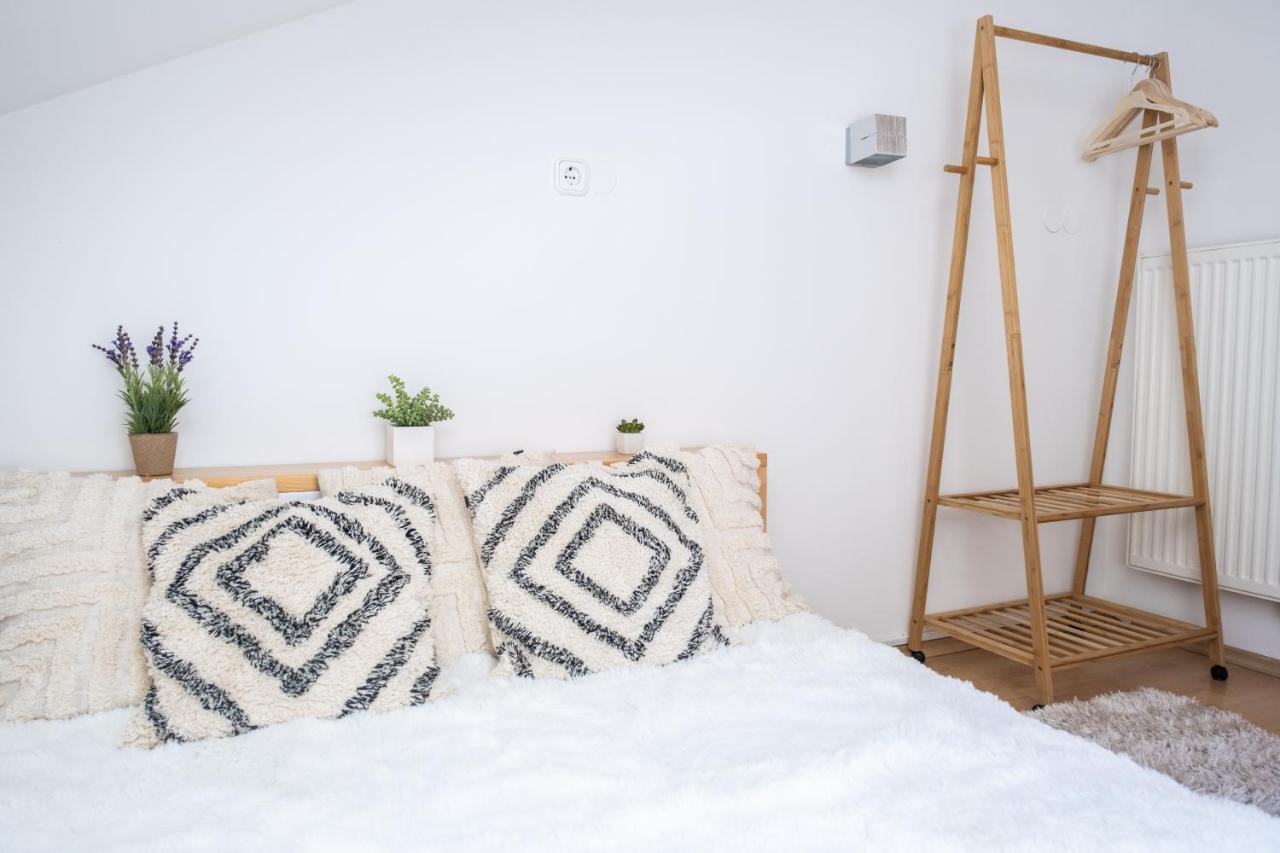 Sziklai Apartman Veszprém Exteriér fotografie