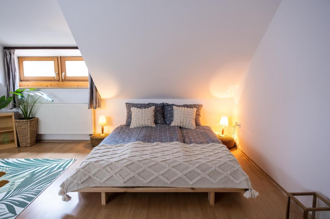 Sziklai Apartman Veszprém Exteriér fotografie