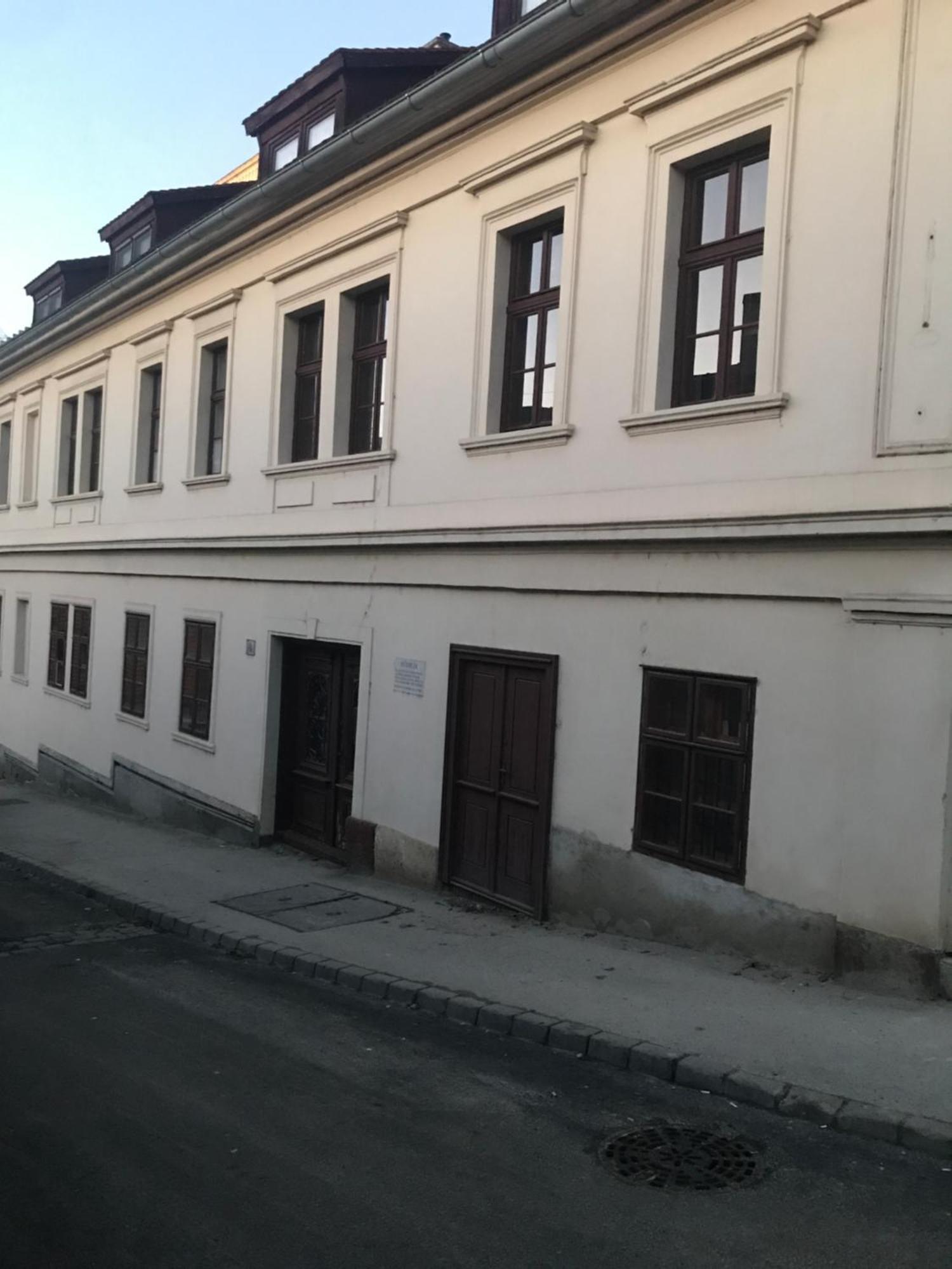 Sziklai Apartman Veszprém Exteriér fotografie